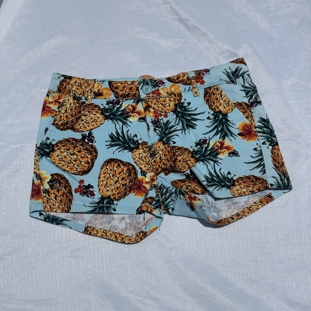 Blue and Yellow Jean Shorts with Vibrant Design🍍
